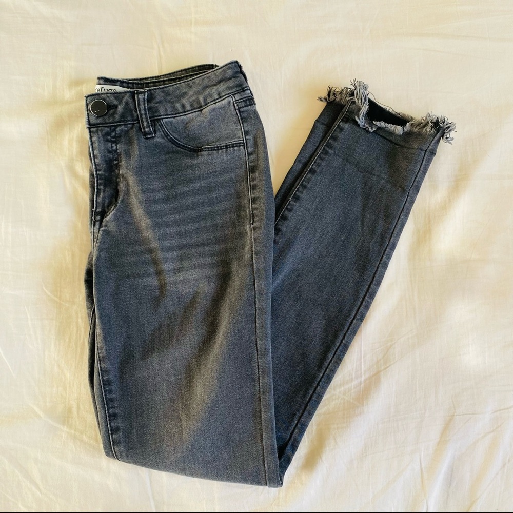 Refuge Skinny Jeans